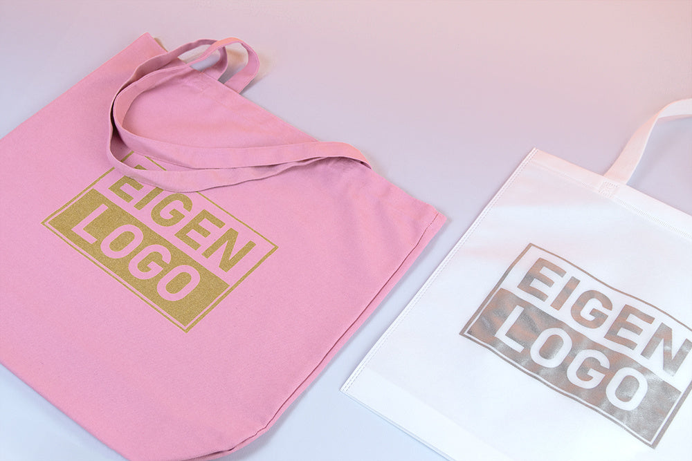 Een bedrukte tas als promotiemateriaal, dit is hoe je dat doet!