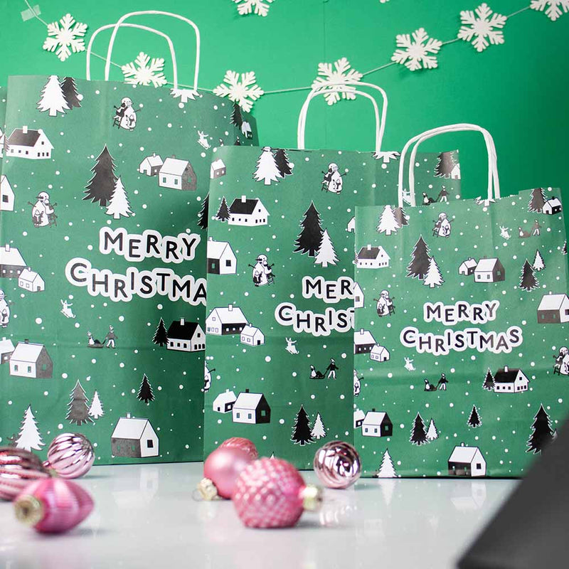 50x Papiertragetaschen A3 Winter Village