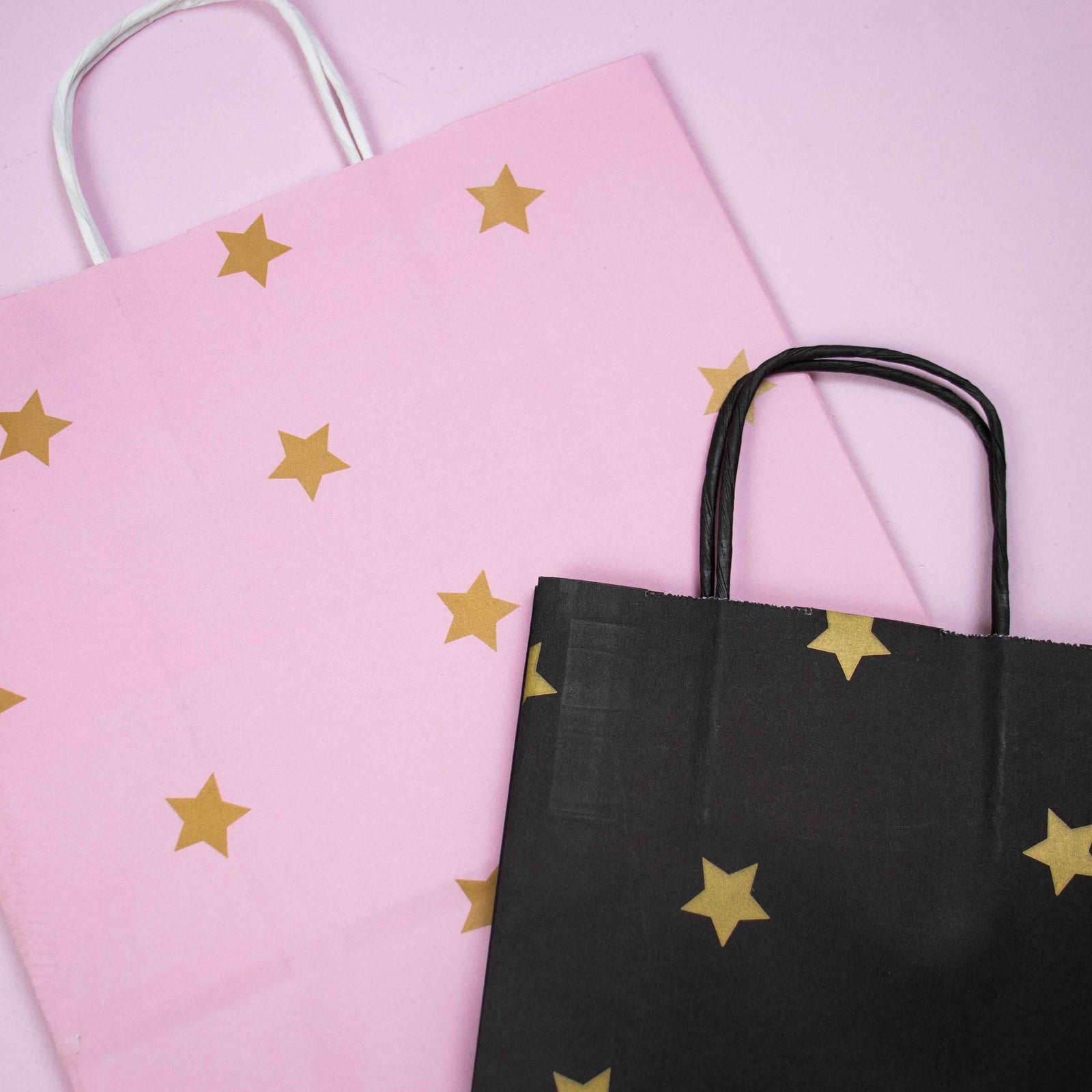 50x Papiertüten Black Stars Gold A4