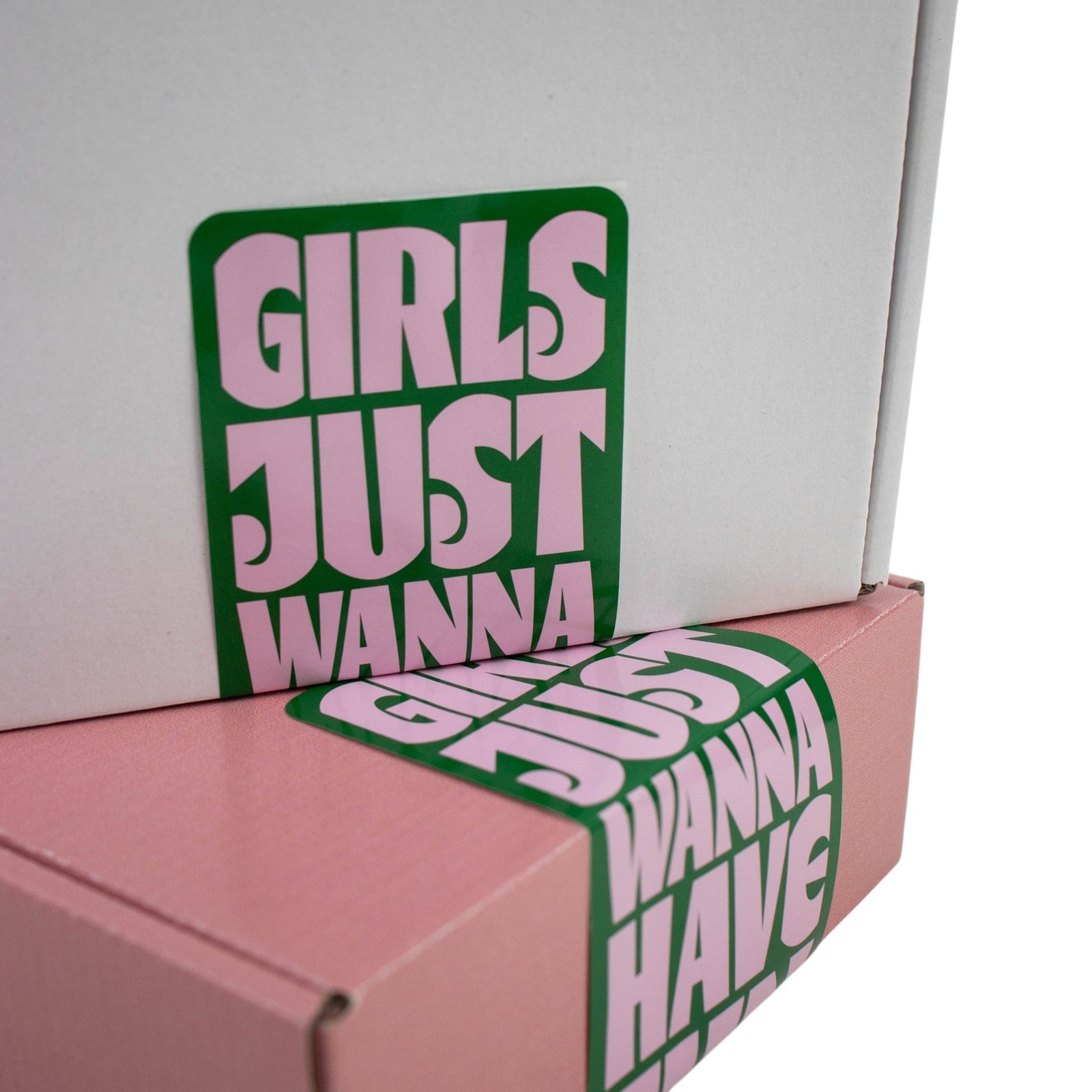 100x Verschlussaufkleber 'Girls Just wanna have fun' Rosa