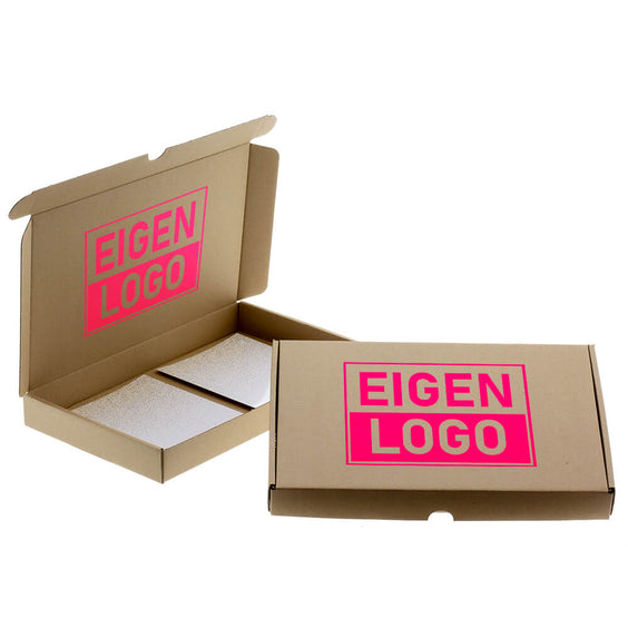 Maxibriefkartons Braun A5 mit NEON bedrucken lassen