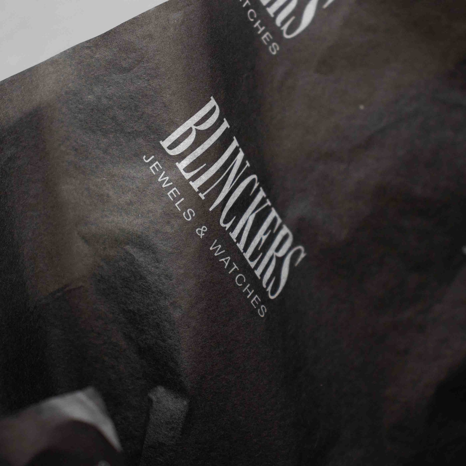 Schwarzes Seidenpapier Druck Weiß 70x100cm 17gr